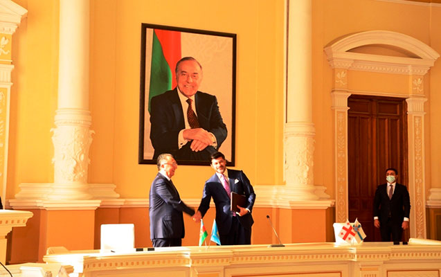 baki-ve-tbilisi-arasinda-memorandum-imzalandi